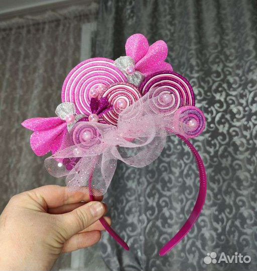 Ободки и карнавальные шляпки