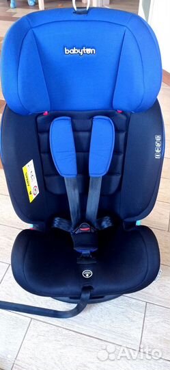Автомобильное кресло babyton