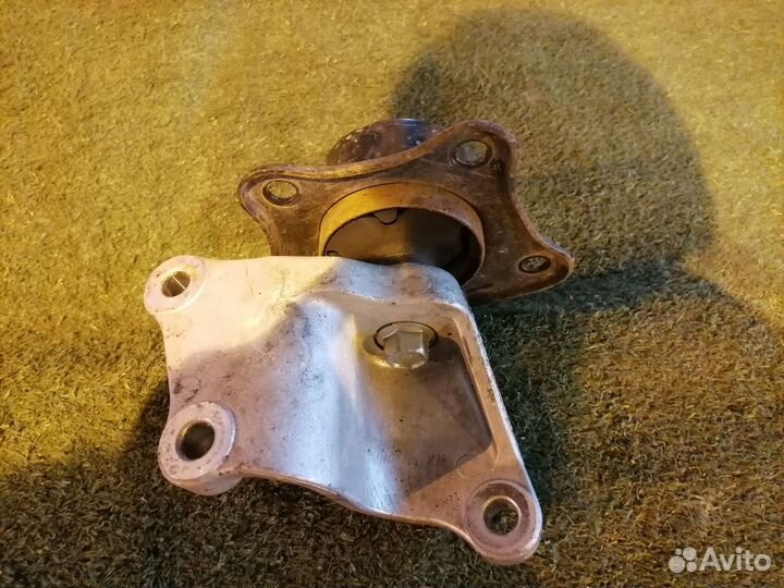 Опора двигателя (подушка двс) левая MR594275 Mitsu