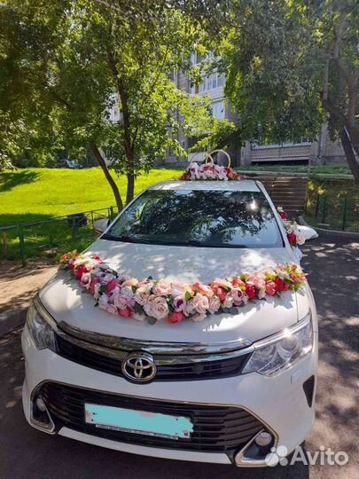 Свадебные украшения на машину