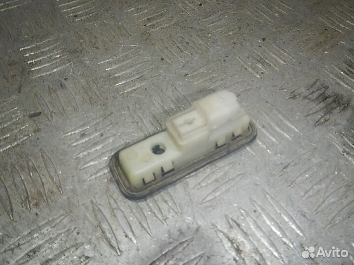 Кнопка открывания багажника, Peugeot (Пежо) -308