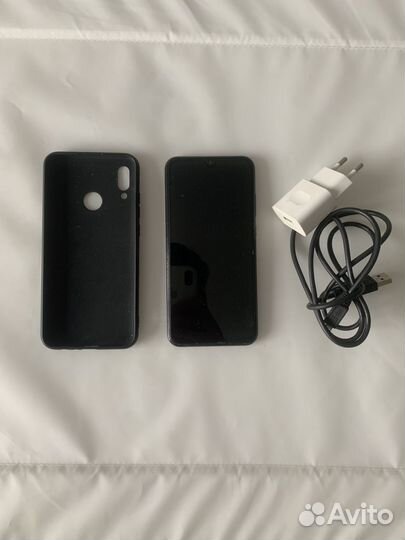 HONOR 10 Lite, 3/64 ГБ
