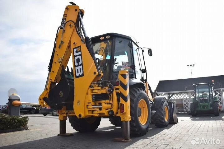 Экскаватор-погрузчик JCB 3CX Contractor, 2015