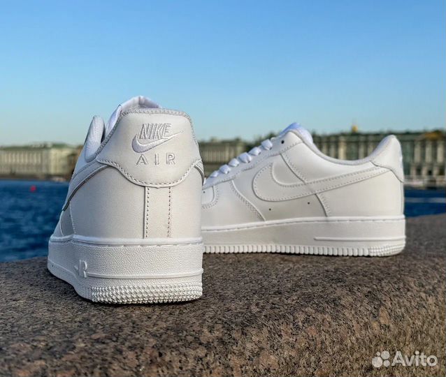 Nike Air Force 1