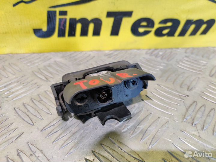 Передняя камера Volkswagen Touareg 7P5 cgea 3.0