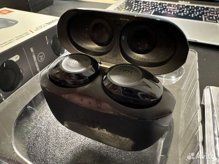 Беспроводные наушники JBL Tune 120 TWS