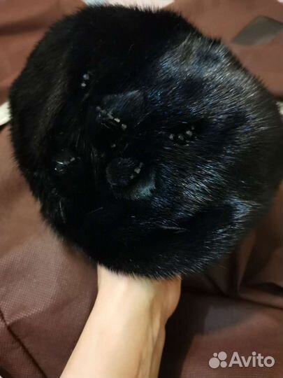 Меховая шапка