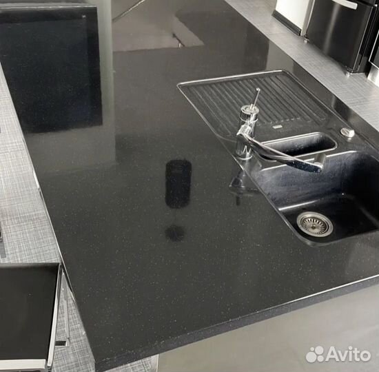 Столешница из искусственного камня