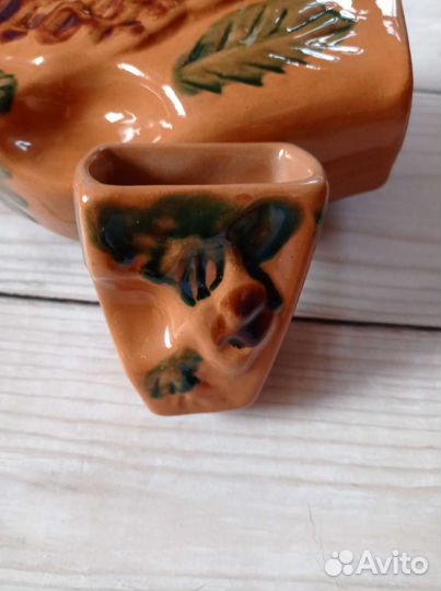 Графин глиняный, две стопки