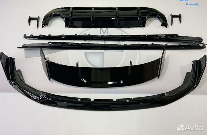 Обвес BMW F40 M performance чёрный глянец