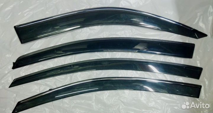 Оригинальные ветровики для mercedes