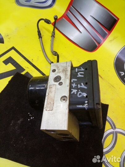 Блок abs передний Skoda Octavia Tour лифтбек 1.8