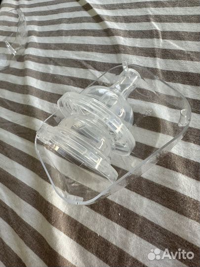 Бутылочки и соски