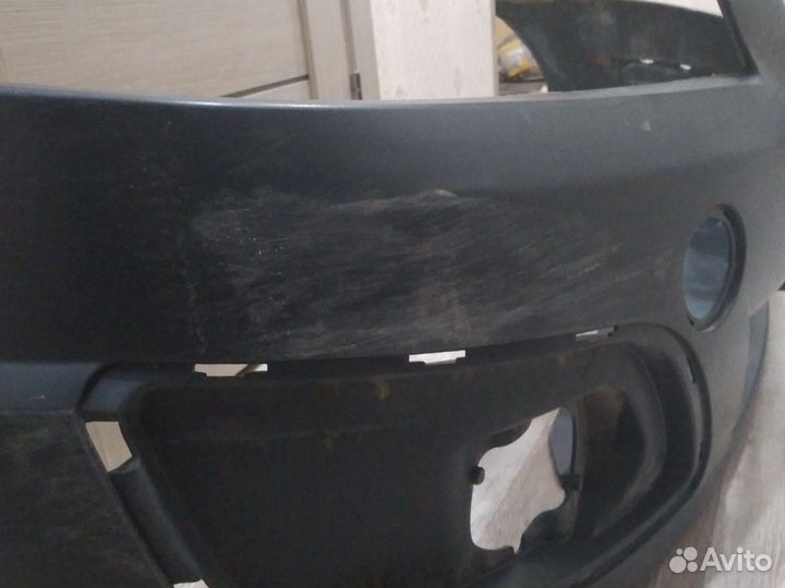 Передний бампер на LADA largus