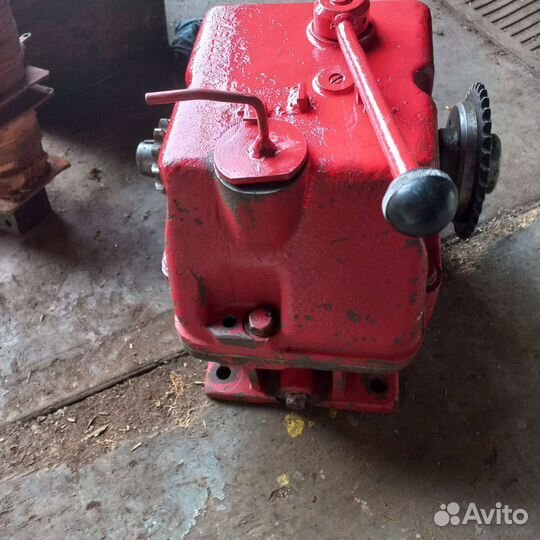 Раздатка; редуктор