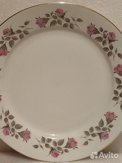 Блюдо большое. Диаметр - 27 см. Фарфор ГДР