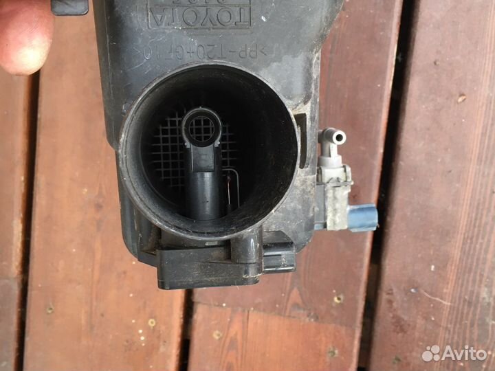 Корпус воздушного фильтра Toyota 1770021050