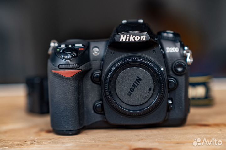 Фотоаппарат Nikon D200 (пробег 30000)