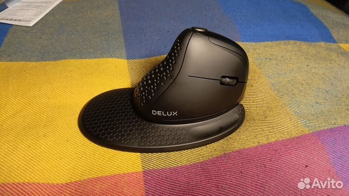 Беспроводная мышь Delux m618xsd