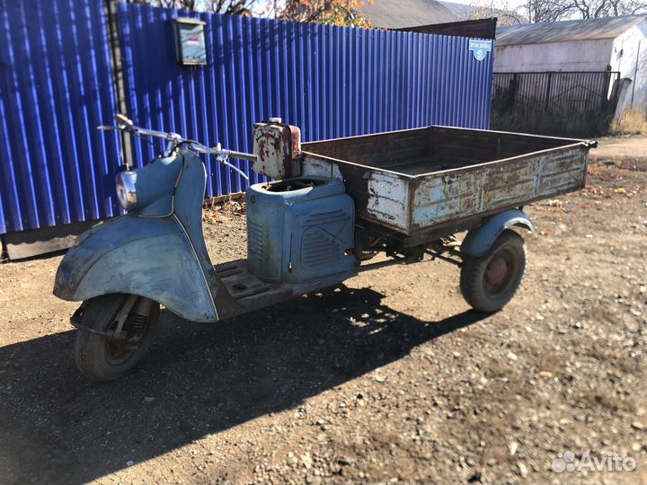 Мотороллер тг200