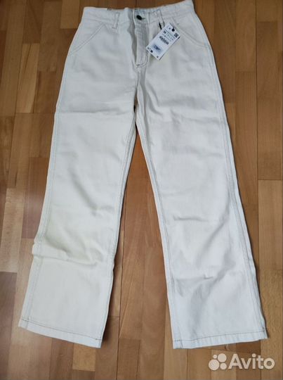 Новые Зара джинсы 36 белые с бирками