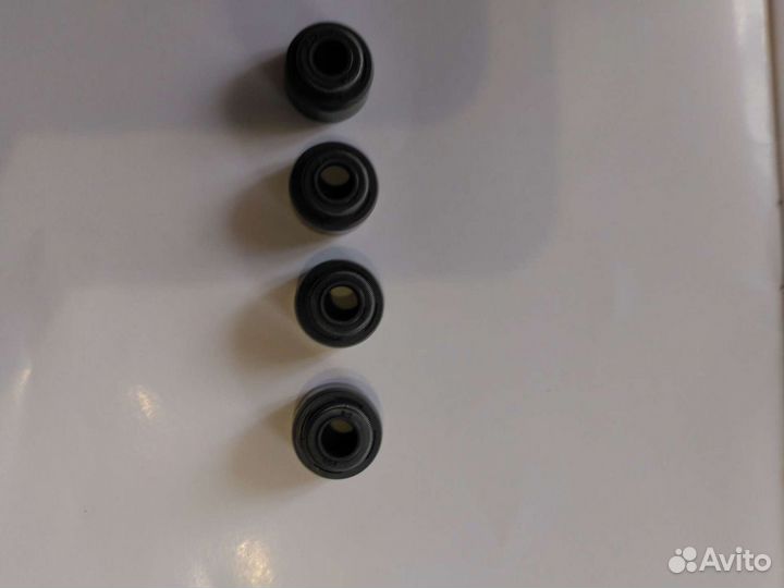 Маслосьемные колпачки акцент и сухари клапана