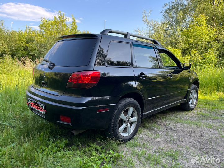 Mitsubishi Outlander 2.4 AT, 2003, 252 646 км