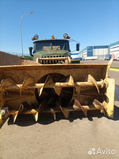 Уборка снега