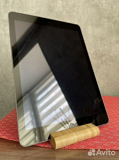 iPad air 32gb wifi cellular(LTE)