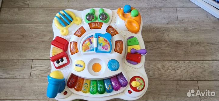 Музыкальный столик