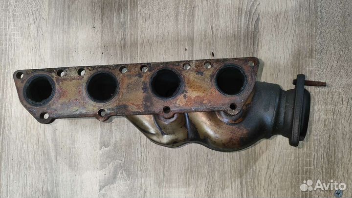 Выпускной коллектор правый Туарег