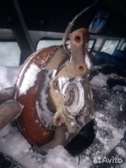 Кулак поворотный правый Datsun mi-Do