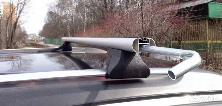 Крепления поперечин на рейлинги