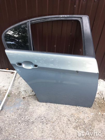 Задняя правая дверь bmw e90 e91