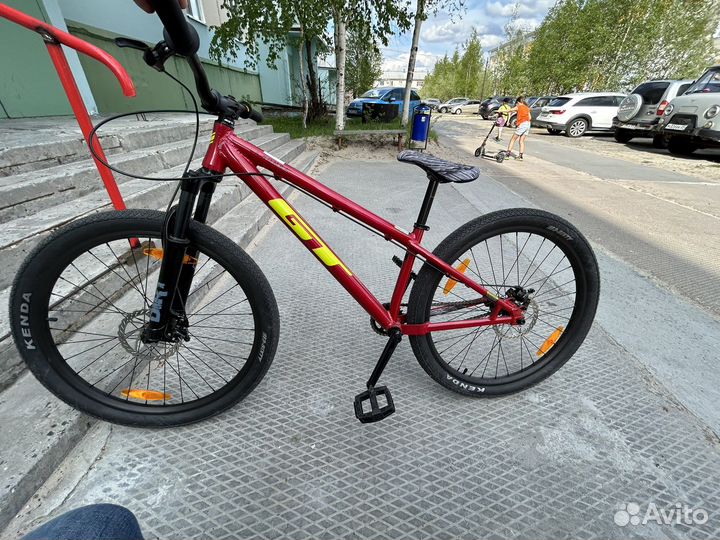 Gt La bomba 2022
