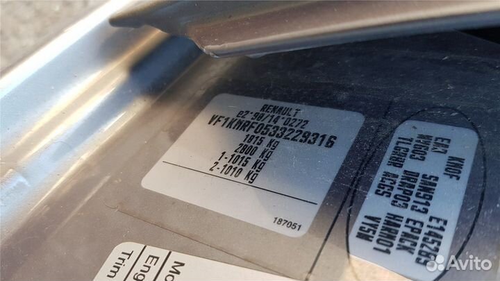 Разбор на запчасти Renault Megane 2