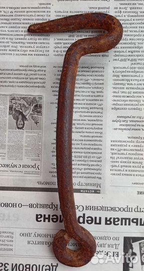 Кованые старинные крюки