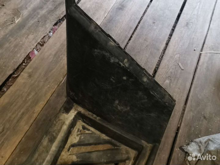 Подножка левая Stels dinli 800 коротыш