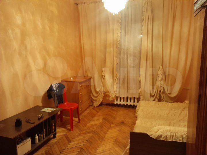 2-к. квартира, 56 м², 2/8 эт.