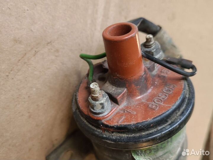 Катушка зажигания Audi 80 B3 (Volkswagen Passat b3
