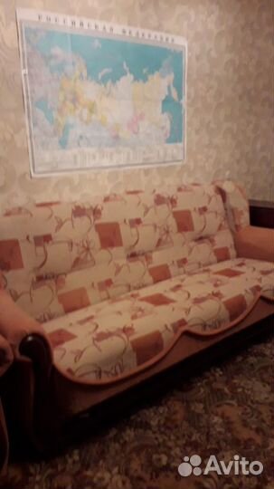 Диван с креслом