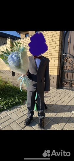 Школьный костюм