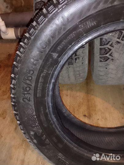 Gislaved Nord Frost 200 215/65 R16