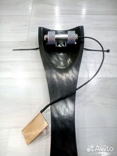 Предусилитель для контрабаса CrystalBass