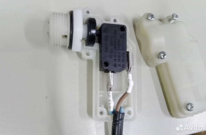 Гайка клапана давления(манометрического)