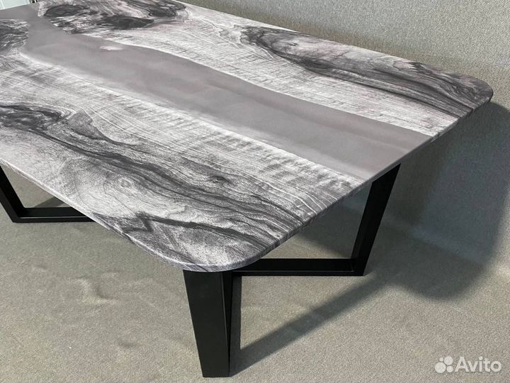 Кухонный стол 'gray NUT gray river B'