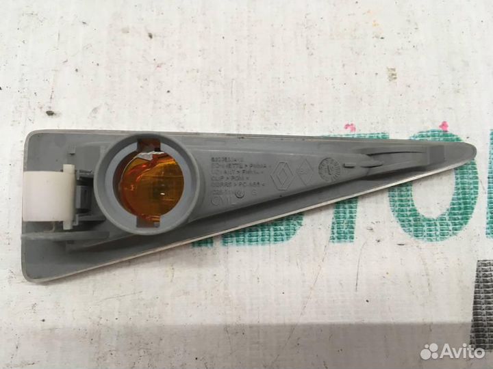 Повторитель на крыло для Renault Scenic 2 2003-200