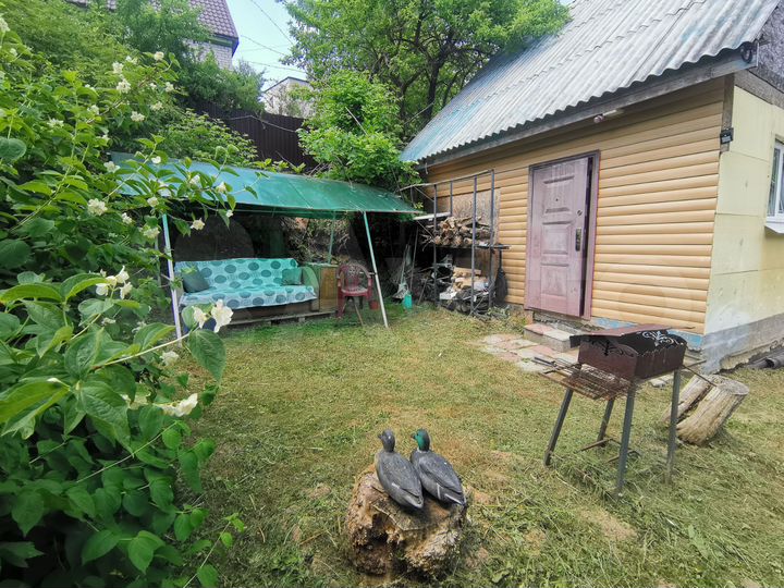 Дом 50 м² на участке 8 сот.