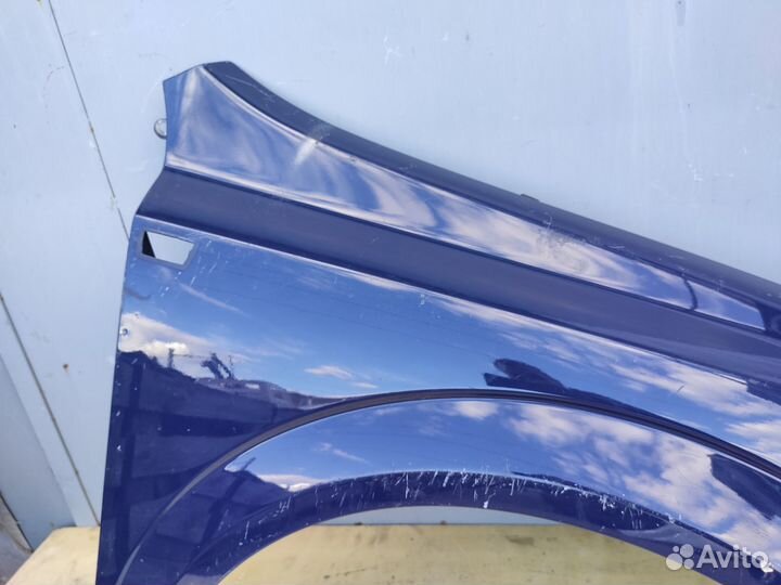 Крыло переднее правое на Opel Astra H