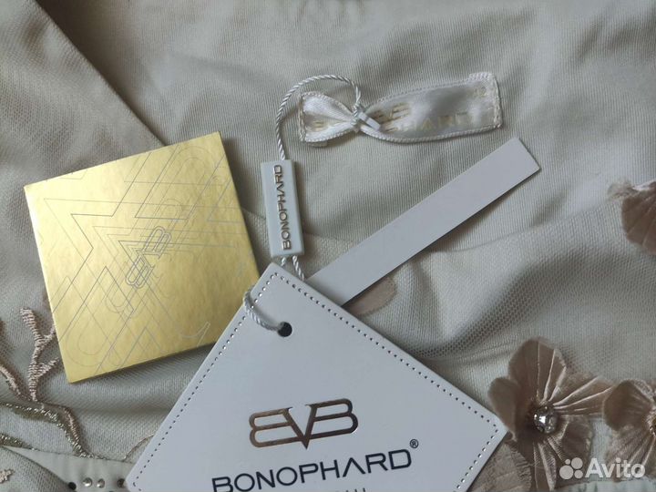 Платье вечернее